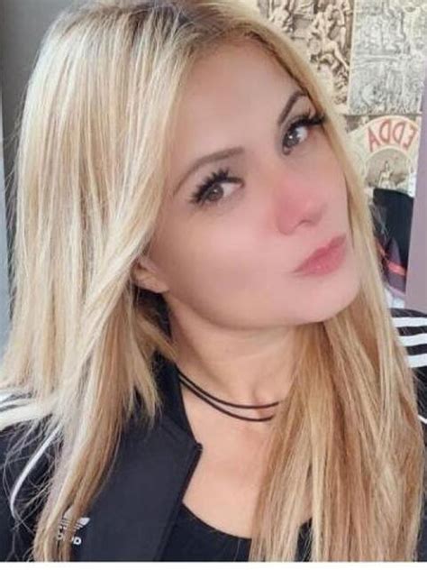 bakeca incontri oleggio|Escort Novara, Donna Cerca Uomo Novara